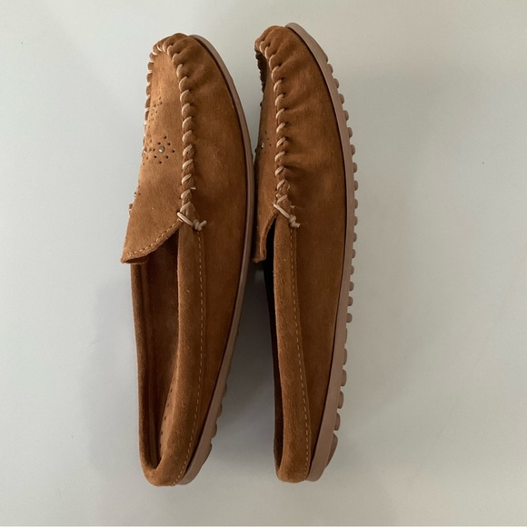 Minnetonka slip-on moccasins - Picture 7 of 8
